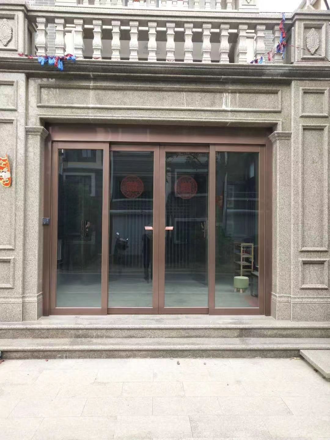 建邺区玻璃伸缩门