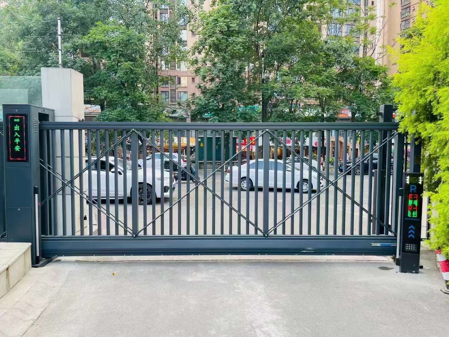 建邺区电动伸缩门